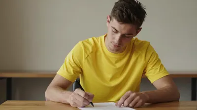 Sutton Utd confirm Noah Nzuzi has signed his first professional deal after impressing in pre-season